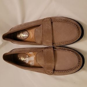 Cole Haan Nike Air Tan Taupe Beige Suede or Nubuck loafers women's 6 B